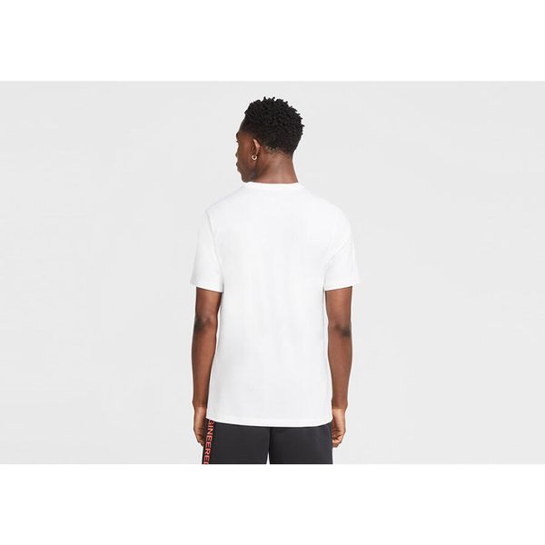 Koszulka męska nike air jordan fly crew tee white. Białe koszulki sportowe męskie Nike, m, bez wzorów, bez kołnierzyka, bez ramiączek, do biegania. Za 129.00 zł.