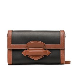 Torebka GINO ROSSI. Czarne listonoszki damskie Gino Rossi, bez wzorów, bez dodatków. Za 196.99 zł.