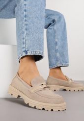 Beżowe Mokasyny z Metaliczną Klamrą Glitterfly. Brązowe mokasyny damskie Renee, z weluru. Za 99.99 zł.