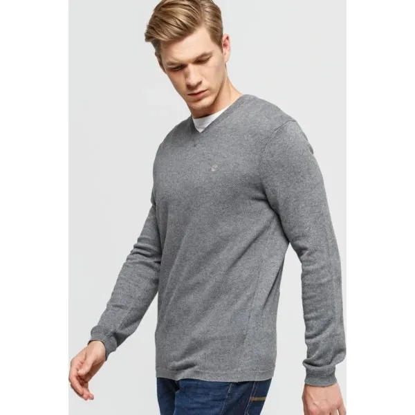 Timberland Sweter Jones Brook V Neck Sweater , szary, rozmiar S. Szare swetry przez głowę męskie Timberland, l, bez wzorów, z bawełny, bez kołnierzyka. Za 429.99 zł.