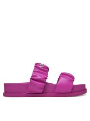 Armani Exchange Klapki XDP062 XV926 01820 Różowy. Czerwone klapki damskie Armani Exchange, bez wzorów, ze skóry, bez obcasa. Za 389.99 zł.