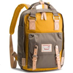 Plecak DOUGHNUT - D010-3107-F Macaroon Mustard/Light Grey. Szare plecaki damskie Doughnut, z materiału, sportowe. Za 349.00 zł.