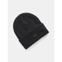 Czapka damska Under Armour Halftime Beanie. Czarne czapki i kapelusze damskie Under Armour, bez wzorów. Za 59.99 zł.