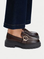 U.S. Polo Assn. Loafersy EO-SVETA001W/GY1 Brązowy ciemny. Brązowe mokasyny damskie U.S. Polo Assn., ze skóry. Za 279.99 zł.
