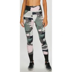 Puma - Legginsy. Szare legginsy damskie Puma, z dzianiny. W wyprzedaży za 229.90 zł.