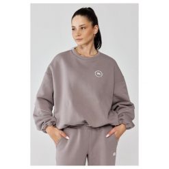 Damska bluza sportowa oversize Rough Radical Trip Classic. Brązowe bluzy damskie ROUGH RADICAL, bez wzorów, bez kaptura, na jogę i pilates. Za 167.92 zł.