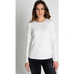 Dopasowana biała bluzka BIALCON. Bluzki damskie marki BIALCON. Za 79.00 zł.