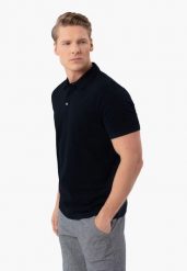 Koszulka polo O-CHILI. Białe koszulki polo męskie Volcano, m, bez wzorów, z bawełny, klasyczne, bez ramiączek. Za 109.99 zł.