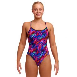 Strój kąpielowy jednoczęściowy FUNKITA Big Bang - Diamond Back. Kostiumy jednoczęściowe damskie FUNKITA, bez wzorów, sportowe, do pływania. Za 259.00 zł.