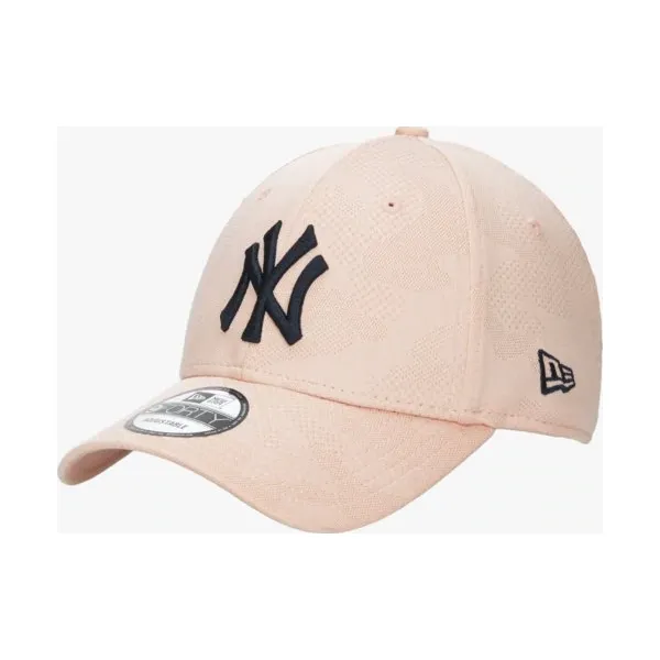 New Era Czapka Engineered Plus 9Forty Neyyan Bsknvy , różowy, rozmiar ONE-SIZE. Czerwone czapki i kapelusze damskie New Era, bez wzorów, z materiału. Za 149.99 zł.