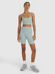 4F Legginsy kolarki treningowe damskie - zielone L. Zielone legginsy damskie 4f, l, bez wzorów, z dzianiny, z podwyższonym stanem, krótkie, na fitness i siłownię. Za 99.99 zł.