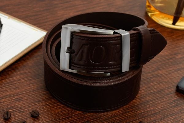Pasek skórzany BELTIMORE r.85-100 cm 517 brązowy. Brązowe paski damskie bez wzorów. Za 49.99 zł.