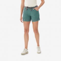 Spodenki turystyczne damskie Quechua NH500. Zielone szorty sportowe damskie QUECHUA, na lato, uniwersalny, bez wzorów, z bawełny, sportowe, trekkingowe. Za 99.99 zł.