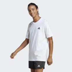 Essentials Single Jersey Embroidered Small Logo Tee. Niebieskie buty sportowe męskie Adidas, m, bez wzorów, z jersey, bez kołnierzyka, bez ramiączek, do piłki nożnej. Za 119.00 zł.