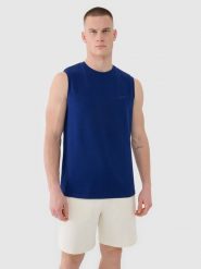 4F Tank top regular gładki męski - granatowy S. Niebieskie koszulki sportowe męskie 4f, m, bez wzorów, z bawełny, bez kołnierzyka, bez ramiączek. Za 59.99 zł.