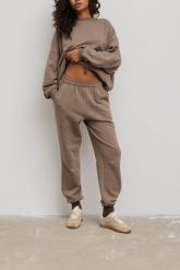 Spodnie dresowe w kolorze GRAY TAUPE - JOLLY-M. Szare spodnie dresowe damskie Marsala, m, bez wzorów, z bawełny. Za 249.90 zł.