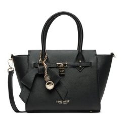 Torebka Nine West. Czarne torebki do ręki damskie Nine West, bez wzorów, klasyczne, bez dodatków. Za 349.99 zł.