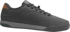 Giro Buty męskie GIRO LATCH black dark shadow roz.43 (NEW). Czarne buty sportowe męskie GIRO, bez zapięcia. Za 536.91 zł.