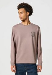 MESKA KOSZULKA WRANGLER LS GRAPHIC TEE IRON 112357313. Bluzki z długim rękawem męskie Wrangler, xl, bez wzorów, bez kołnierzyka. Za 89.99 zł.