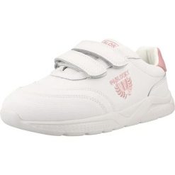 Buty PABLOSKY 903907P DEPORTIVO CINTA ADHESIVA Biały. Białe obuwie sportowe damskie Pablosky, bez wzorów, z syntetyku, na fitness i siłownię. Za 205.99 zł.