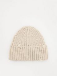 Czapka beanie - wielobarwny. Czapki i kapelusze damskie Reserved, bez wzorów. W wyprzedaży za 29.99 zł.