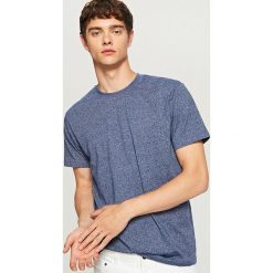 Melanżowy t-shirt - Granatowy. Niebieskie t-shirty męskie Reserved. Za 29.99 zł.