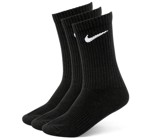 Skarpety Everyday. Czarne skarpety męskie Nike, bez wzorów, z bawełny. Za 88.91 zł.