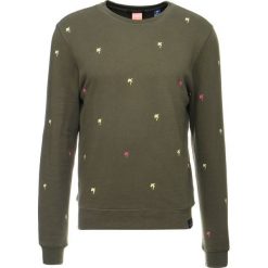 Scotch & Soda STRIPE AND ALLOVER MINI EMBROIDERIES Bluza combo. Bluzy męskie Scotch & Soda. W wyprzedaży za 373.15 zł.