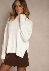 Biały Gładki Golf Casual Ralloria. Białe swetry damskie Renee, bez wzorów, z jeansu, casualowe, bez kołnierzyka, bez ramiączek, długie, bez kaptura. Za 79.99 zł.