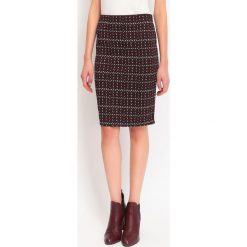 SPÓDNICA REGULARNA DAMSKA WE WZORY. Spódnice damskie TOP SECRET. W wyprzedaży za 39.99 zł.