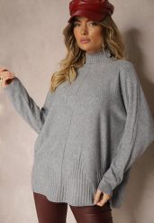 Jasnoszary Golf o Kroju Oversize z Eleganckim Cyrkoniowym Zdobieniem przy Dekolcie Melirra. Szare swetry damskie Renee, na zimę, z aplikacjami, eleganckie, bez kołnierzyka, bez ramiączek, bez kaptura. Za 84.99 zł.