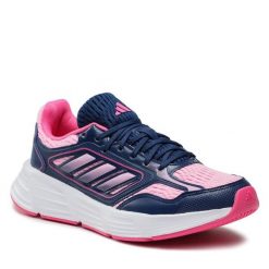 Buty do biegania adidas. Czarne obuwie sportowe damskie Adidas, bez wzorów, do biegania. Za 159.99 zł.