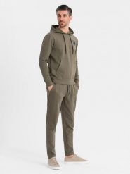 Męski komplet dresowy bluza z kapturem + spodnie dresowe - oliwkowy V4 - Rozmiar: XXL. Zielone bluzy męskie Ombre Clothing, m, bez wzorów, z bawełny, z kapturem. Za 399.99 zł.