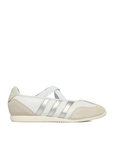Adidas Baleriny CEO-BARREDA MARY JANE HQ7400 Biały. Białe baleriny damskie Adidas, bez wzorów, ze skóry, bez obcasa. Za 279.99 zł.