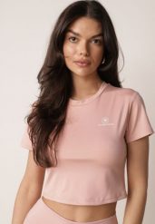 Różowy Krótki T-shirt w Stylu Basic z Minimalistycznym Nadrukiem Orithana. Czerwone koszule damskie Born2be, l, bez wzorów, z jeansu, sportowe, bez kołnierzyka, bez ramiączek. Za 29.99 zł.