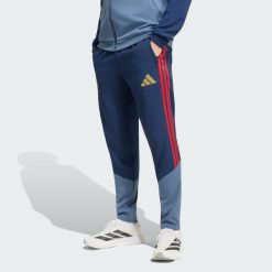 Spodnie reprezentacyjne FC Bayern 26/27. Niebieskie spodnie sportowe męskie Adidas, l, bez wzorów, z dresówki, na fitness i siłownię. Za 279.00 zł.