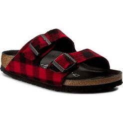 Klapki BIRKENSTOCK - Arizona 1001210 Check Red/Black. Czerwone klapki damskie Birkenstock, z materiału. W wyprzedaży za 399.00 zł.