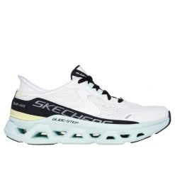 Buty sportowe Skechers Slip-ins Glide Step Altus. Białe obuwie sportowe damskie Skechers, bez wzorów, z syntetyku. Za 440.99 zł.