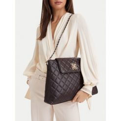 Torebka Nine West. Fioletowe torebki do ręki damskie Nine West, bez wzorów, klasyczne, bez dodatków. Za 269.99 zł.
