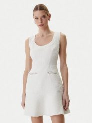 Guess Sukienka koktajlowa W6RK28 WJ632 Écru Regular Fit. Sukienki damskie Guess, xs, z aplikacjami, z syntetyku, wizytowe, bez kołnierzyka, bez ramiączek. Za 699.99 zł.