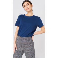 NA-KD Basic T-shirt oversize - Blue. T-shirty damskie marki NA-KD Basic. Za 40.95 zł.