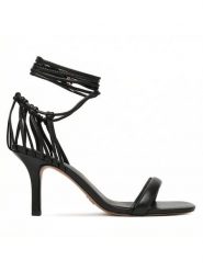 Patrizia Pepe Sandały 8X0103/L026-K103 Czarny. Czarne sandały damskie Patrizia Pepe, bez wzorów, ze skóry, bez obcasa, na szpilce, bez zapięcia. Za 1,269.00 zł.