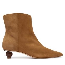 Botki Weekend Max Mara. Brązowe botki damskie Weekend Max Mara, bez obcasa, na słupku, bez zapięcia. Za 2,489.00 zł.