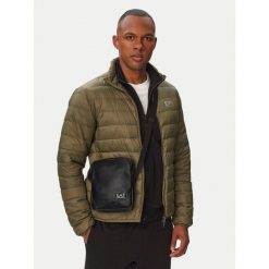 Saszetka EA7 Emporio Armani. Czarne saszetki męskie EA7 Emporio Armani, młodzieżowe, małe. Za 294.99 zł.
