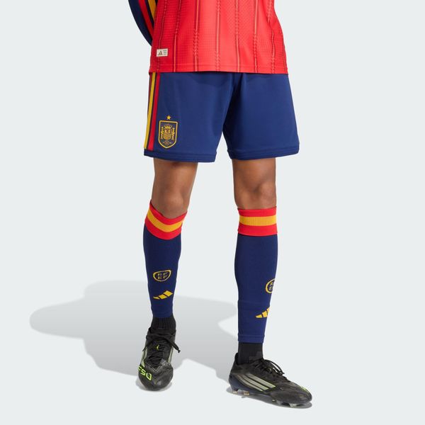 Szorty Spain 26 Home Authentic. Niebieskie krótkie spodenki sportowe męskie Adidas, bez wzorów, do piłki nożnej, climacool (adidas). Za 239.00 zł.
