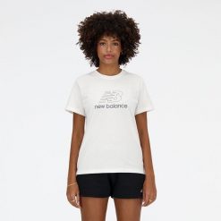 Koszulka damska New Balance WT41816WT – biała. Białe koszulki sportowe damskie New Balance, s, bez wzorów, z materiału, bez kołnierzyka, bez ramiączek. Za 69.99 zł.