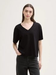 T-SHIRT KOSZULKA DAMSKA OVERSIZE DEKOLT W LITERĘ V TOM TAILOR. Czarne koszulki sportowe damskie Tom Tailor, uniwersalny, bez wzorów, z bawełny, bez kołnierzyka, bez ramiączek, na fitness i siłownię. Za 156.00 zł.