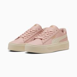 Buty sportowe damskie Puma SMASH PLATFORM V3 39075818. Czerwone obuwie sportowe damskie Puma, bez wzorów, z gumy. Za 195.70 zł.