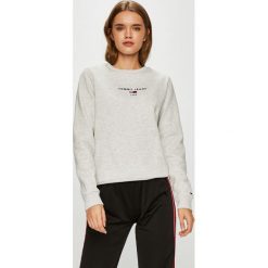 Tommy Jeans - Bluza. Szare bluzy damskie Tommy Jeans, z nadrukiem, z bawełny. Za 299.90 zł.
