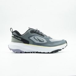 Second Life - Buty do biegania damskie Kiprun JF190 Grip - Stan Doskonały. Białe obuwie sportowe damskie Decathlon, bez wzorów, z poliesteru, do biegania. Za 143.99 zł.